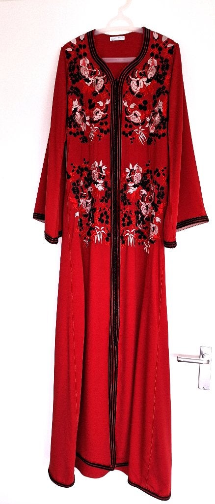 Kaftan rood, Kleding | Dames, Gelegenheidskleding, Maat 38/40 (M), Overige typen, Verzenden, Zo goed als nieuw