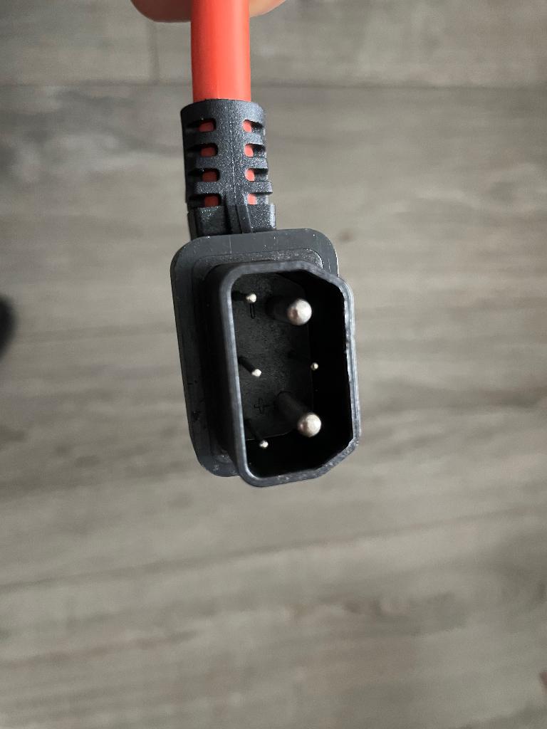 Super Soco Li-Ion lader 60 volt, Fietsen en Brommers, Brommeronderdelen | Scooters, Nieuw, Overige merken, Overige typen, Ophalen of Verzenden