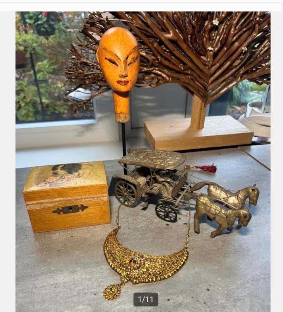 4 x antieke Indonesische items: Koets Hoofd Ketting Kistje, Ophalen of Verzenden