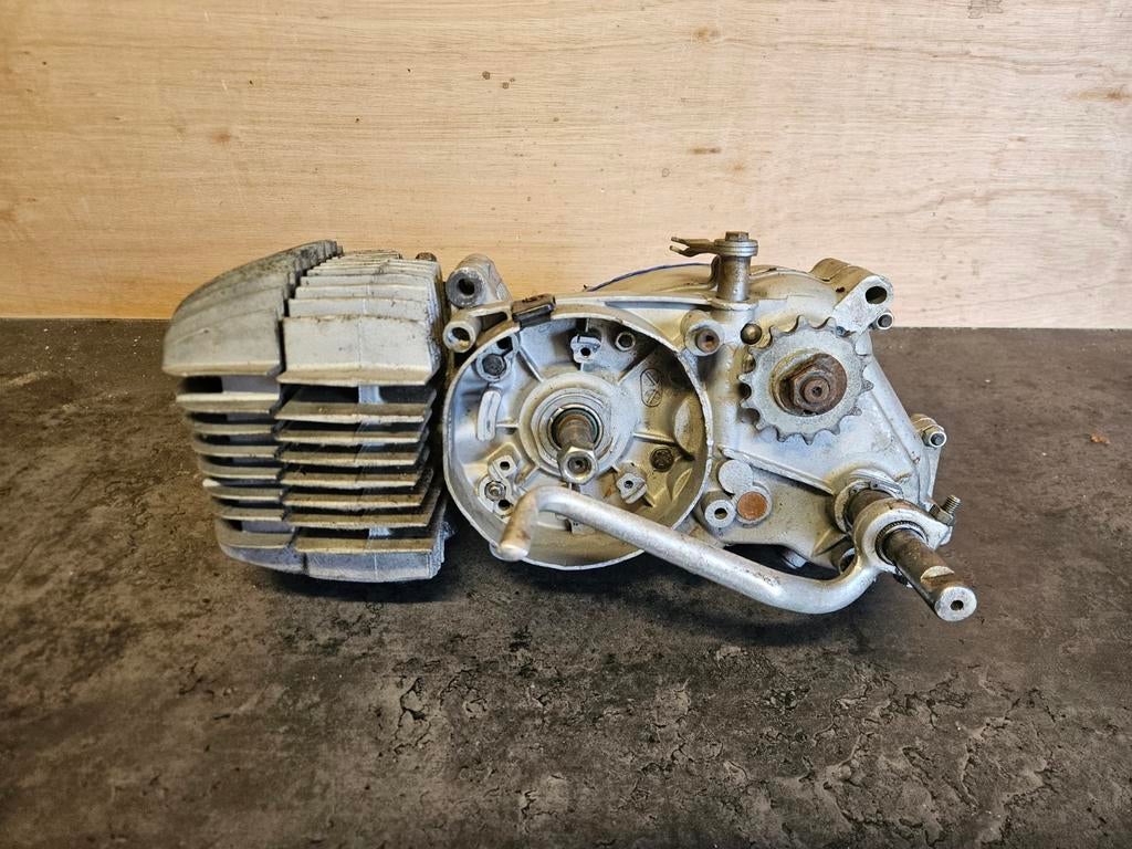 Kreidler motorblok met trapas (4V) + 60cc cilinder, Fietsen en Brommers, Ophalen of Verzenden, Gebruikt, Blok