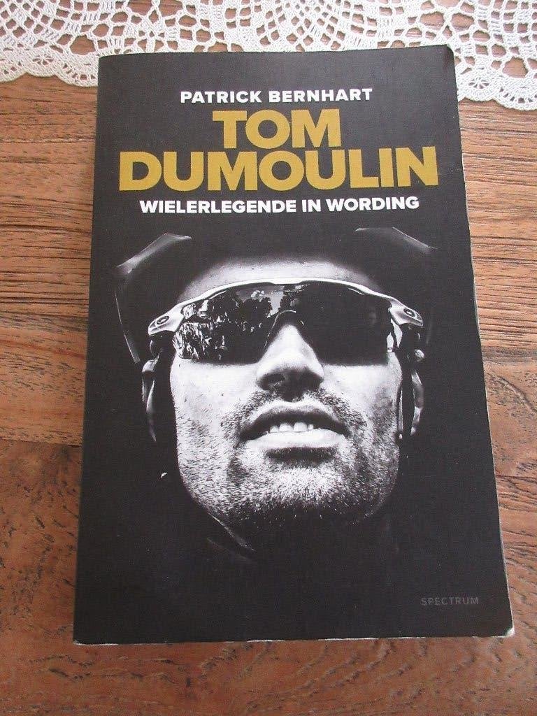Tom Dumoulin, wielrenlegende in wording. P Bernhart, Ophalen of Verzenden, Zo goed als nieuw, Patrick Bernhart, Sport
