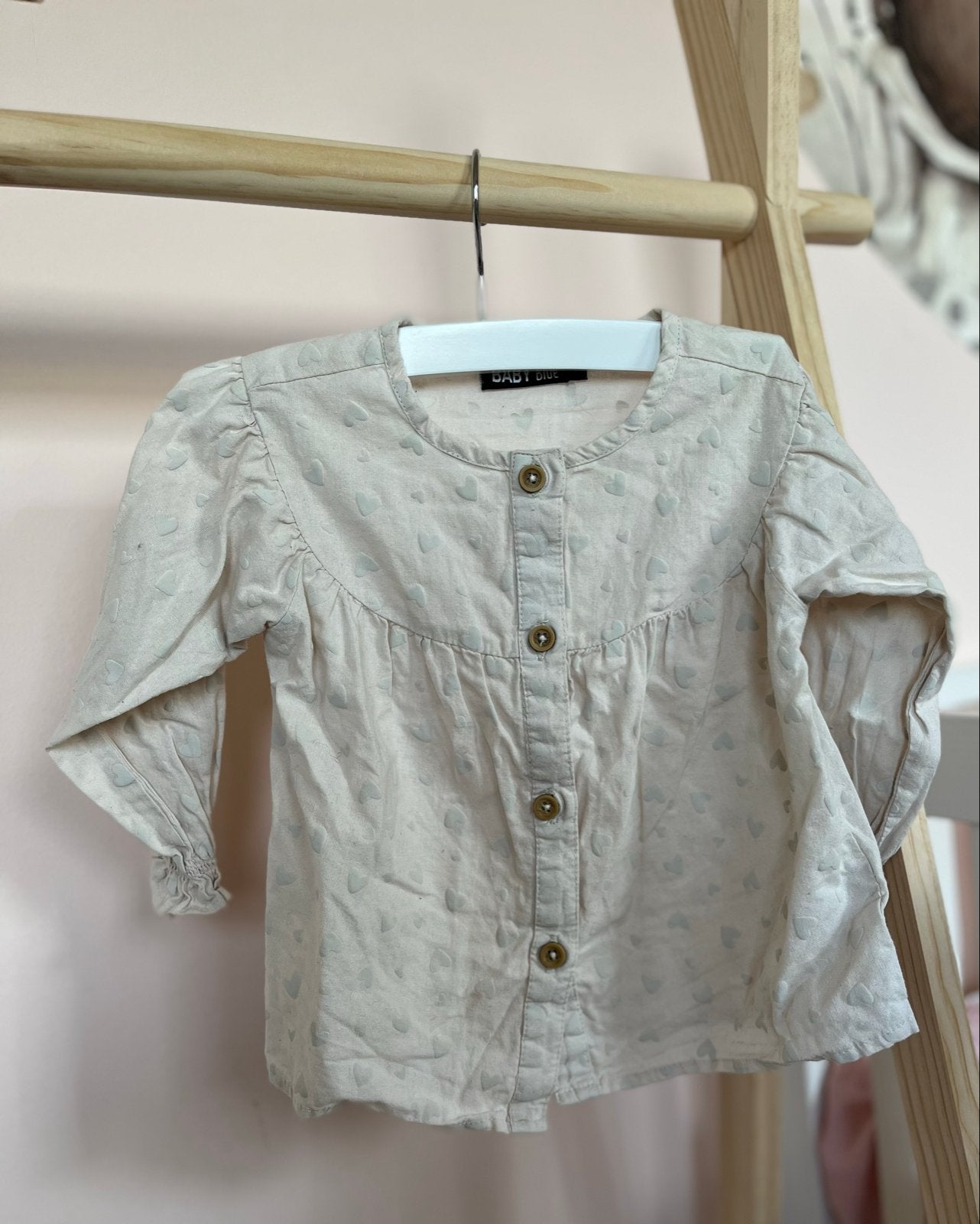 Baby Blue Blouse met Hartjes - Maat 74, Ophalen of Verzenden, Gebruikt, Meisje, Overhemdje of Bloesje
