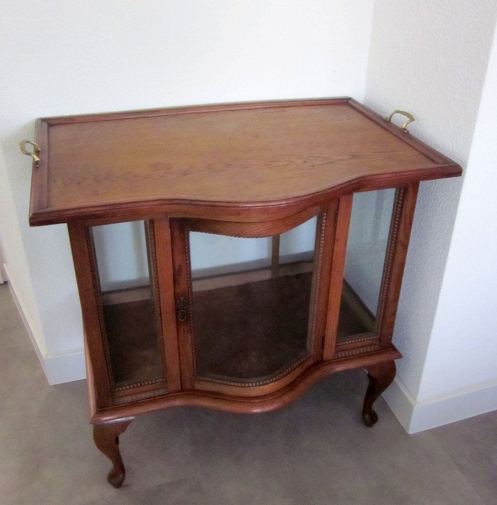 Oud eikenhouten theekastje, Ophalen