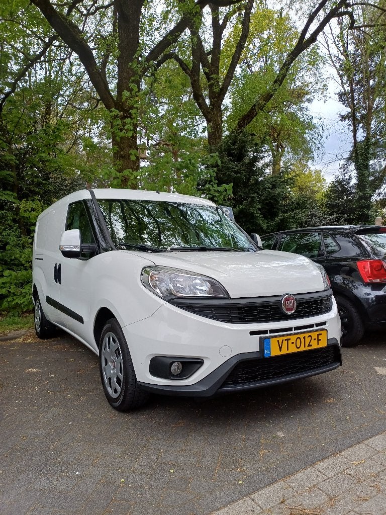Fiat Doblo 2016 MAXI L2H1, Auto's, Euro 5, Zwart, Wit, Origineel Nederlands