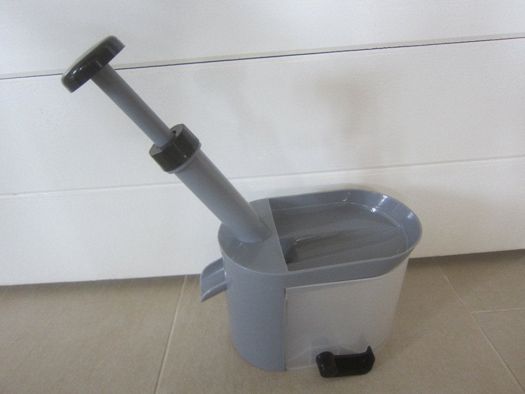 keukenmachine kersenontpitter  MET ZUIGNAP, Overige typen, Kunststof, Ophalen of Verzenden, Zo goed als nieuw