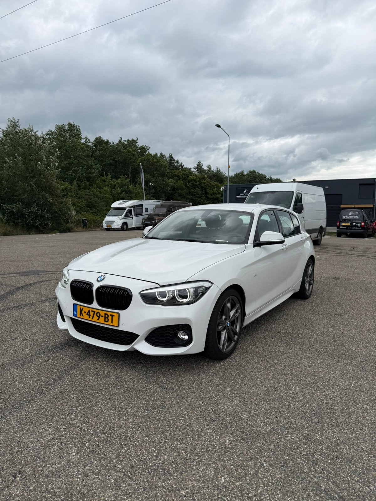 BMW 116i F20 LCI | Maart 2015, 1-Serie, Achterwielaandrijving, 1280 kg, Zwart