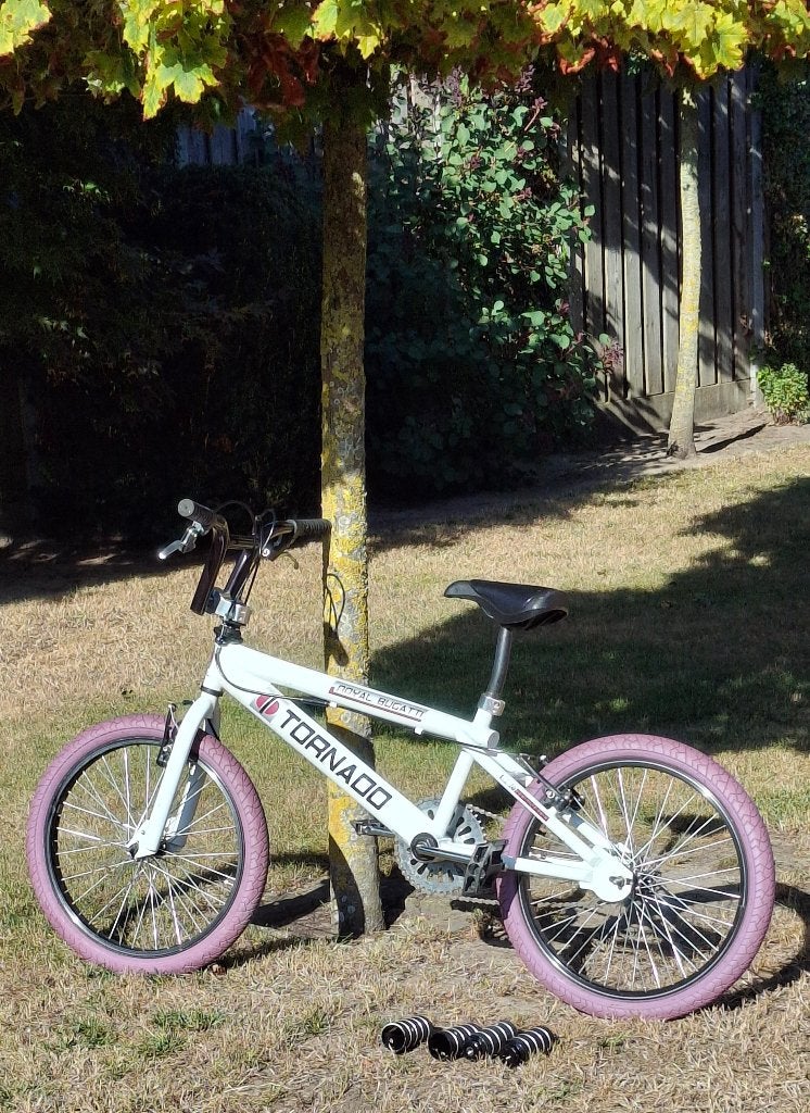 Freestyle-BMX Tornado Royal-Bugatti, Ophalen, Staal, Voetsteunen, 16 tot 20 inch
