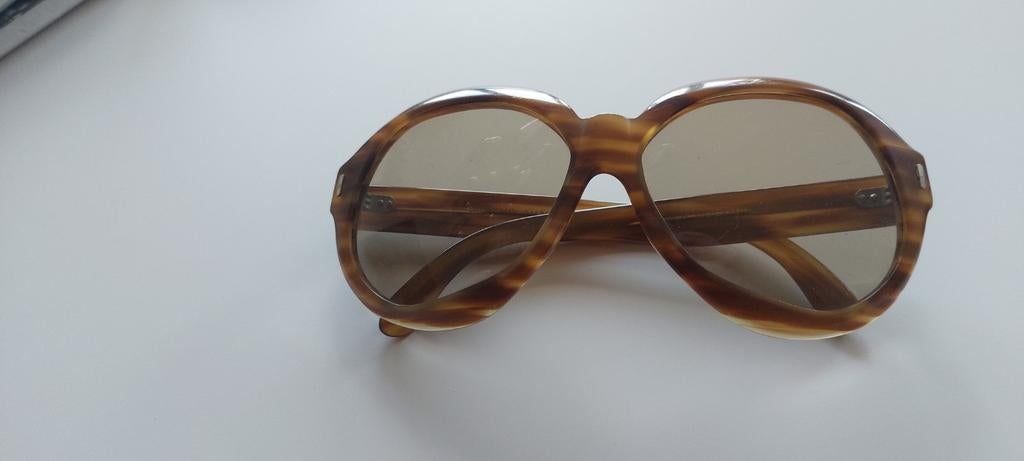 Vintage zonnebril Dick Holthaus, Overige merken, Gebruikt, Zonnebril, Bruin