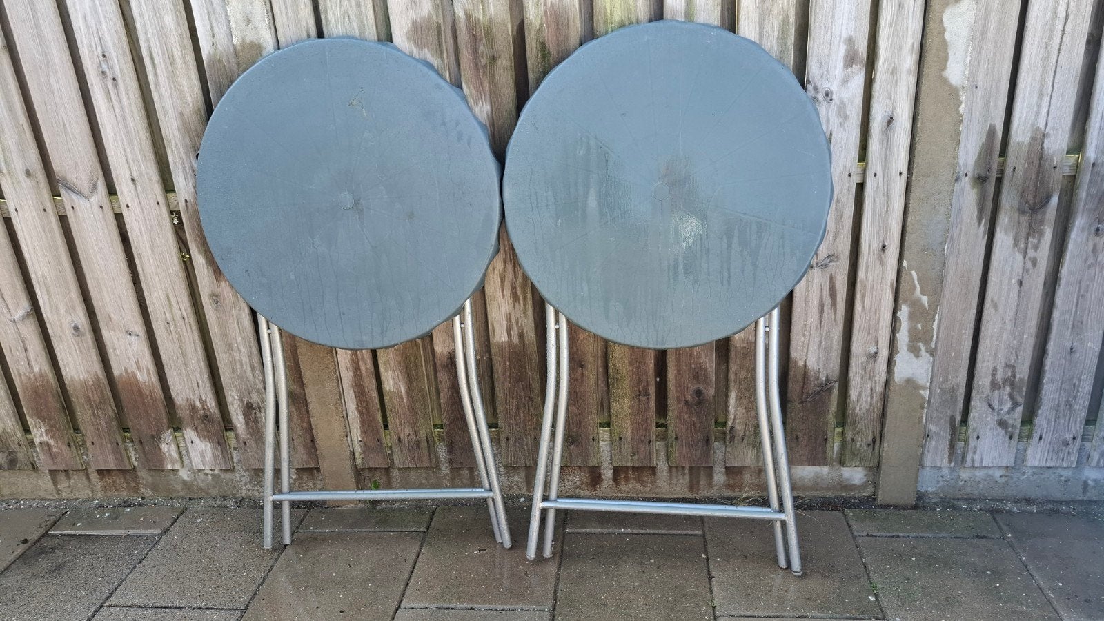 set van 2 staantafels grijs., Ophalen, Gebruikt