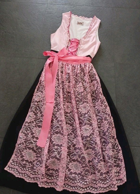 Dirndl roze/zwart met kant en strik - Maat M, Maat 38/40 (M), Ophalen of Verzenden, Zo goed als nieuw, Roze
