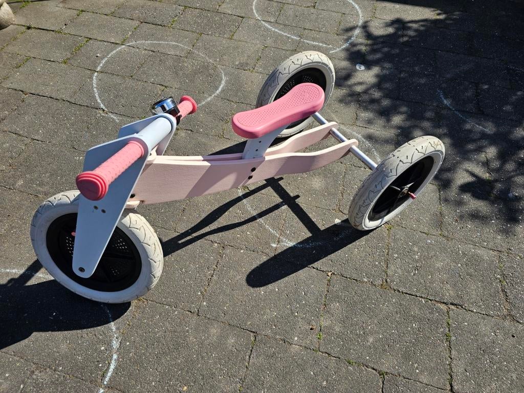 Wishbone roze houten loopfiets met 3 of 2 wielen, Ophalen, Gebruikt, Loopfiets