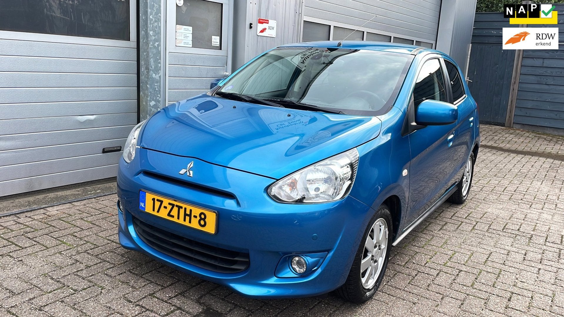 Mitsubishi Space Star 1.0 Intense 2013-Airco-Velgen-New APK, Voorwielaandrijving, Euro 5, Stof, Gebruikt