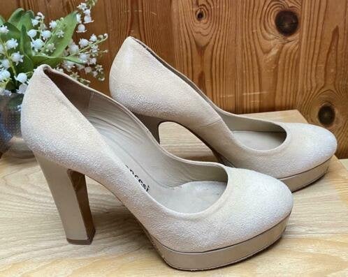 Fiorifrancesi schoenen maat 38.5, Kleding | Dames, Beige, Ophalen of Verzenden, Sneakers of Gympen, Zo goed als nieuw