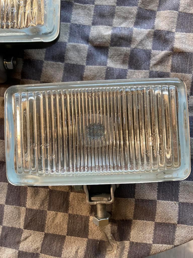 Oldtimer 2 Hella Witte mistlampen type comet 450, Auto-onderdelen, Verlichting, Ophalen of Verzenden, Gebruikt