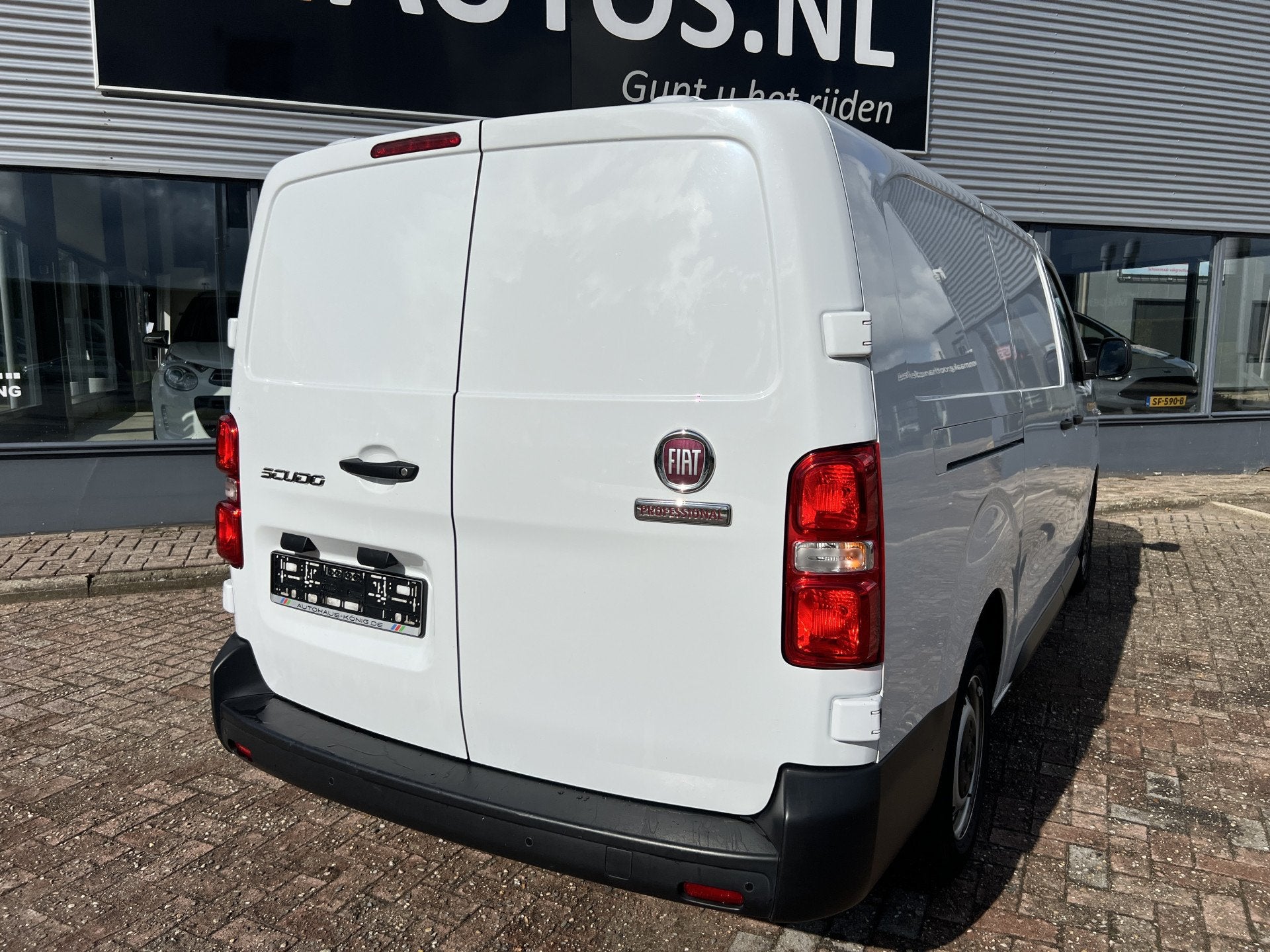 Fiat Scudo 2.0 Diesel 145pk Automaat L3 H1 (bj 2023), Auto's, Stof, Gebruikt, 4 cilinders, Wit