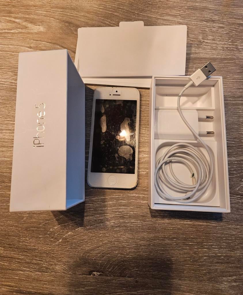 Iphone 5, Telecommunicatie, Mobiele telefoons | Apple iPhone, Gebruikt, IPhone 5, Wit, Ophalen of Verzenden