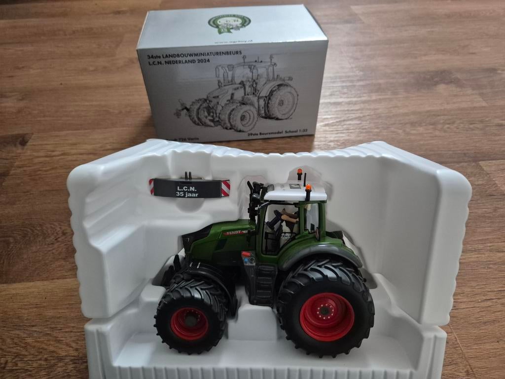 Fendt 726 lcn beursmodel 2024, Ophalen of Verzenden, Tractor of Landbouw, SIKU