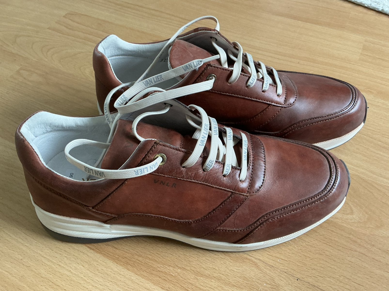 Van lier schoenen, Ophalen of Verzenden, Nieuw, Bruin