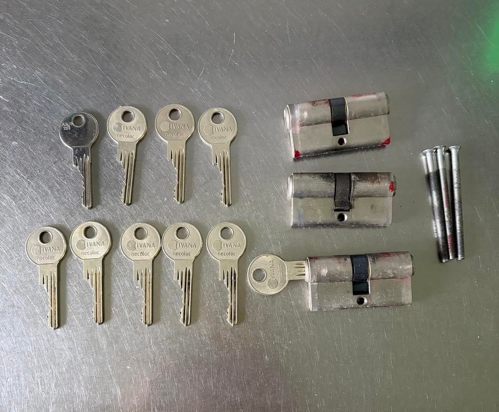 3 gebruikte cilinders 60 mm, Ophalen of Verzenden, Gebruikt, Slot