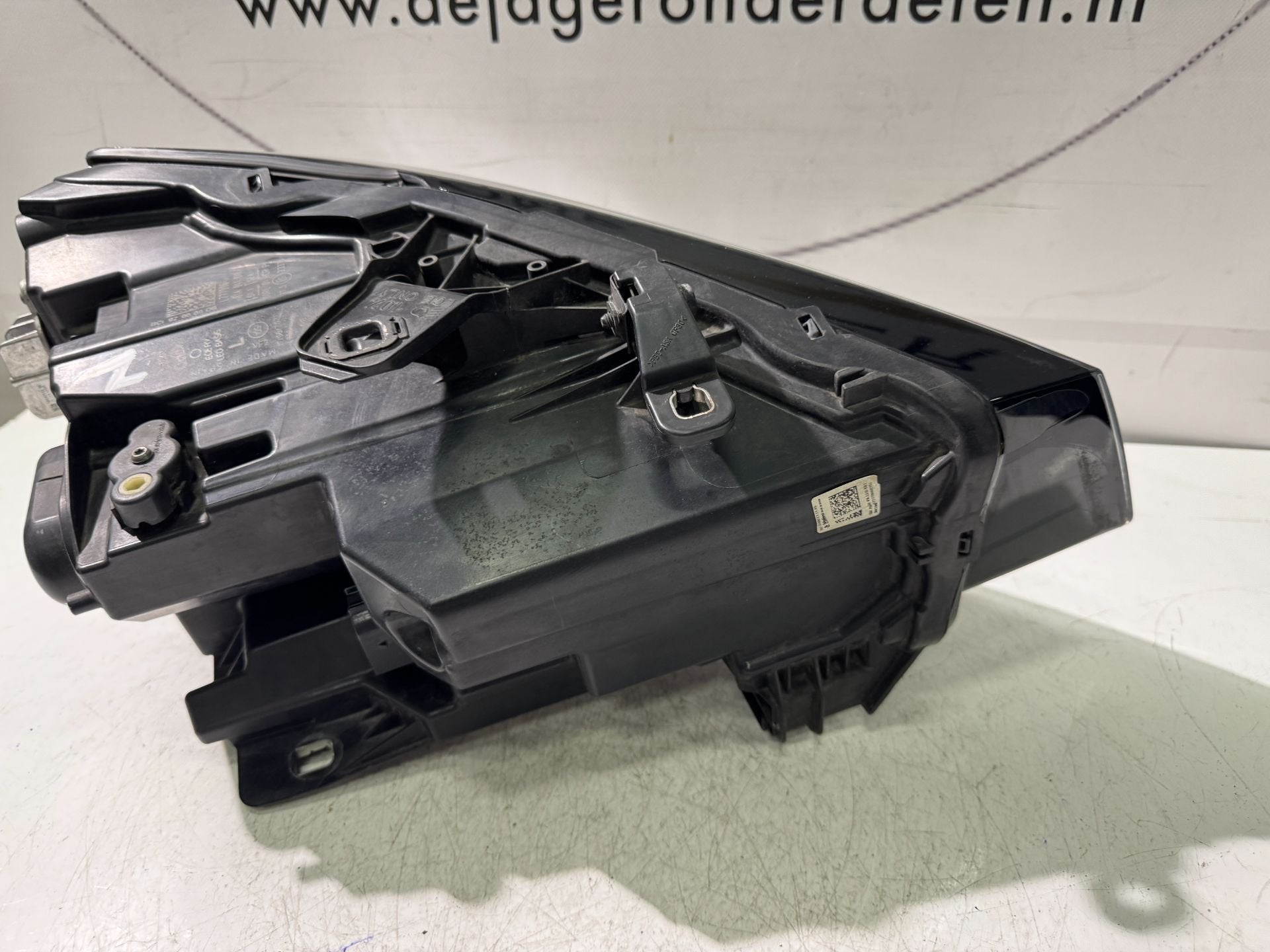 AUDI Q2 81A LED KOPLAMP LED LINKS 81A941011 2020-, Gebruikt, AUDI AG, Auto-Union-Strasse 1
85045  Ingolstadt, DE, Kundenbetreuung@audi.de