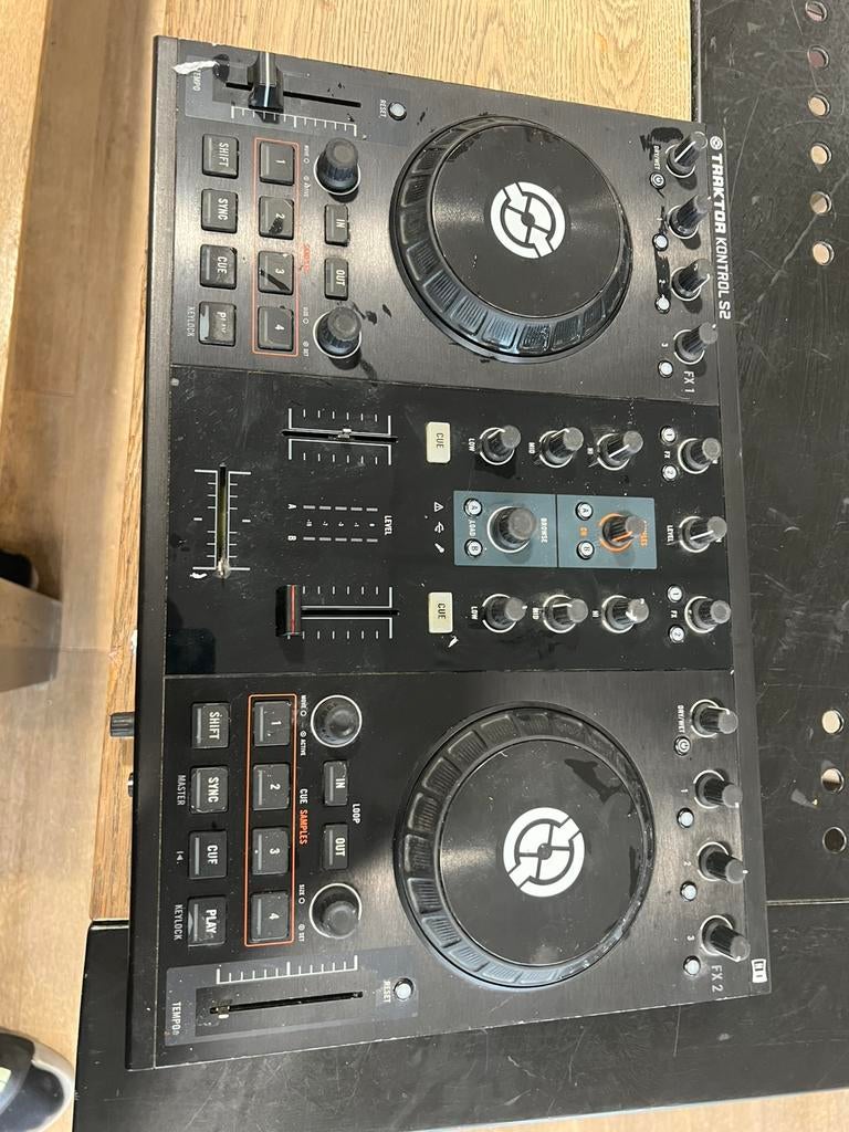 Traktor kontrol s2, Ophalen, Zo goed als nieuw, Overige merken