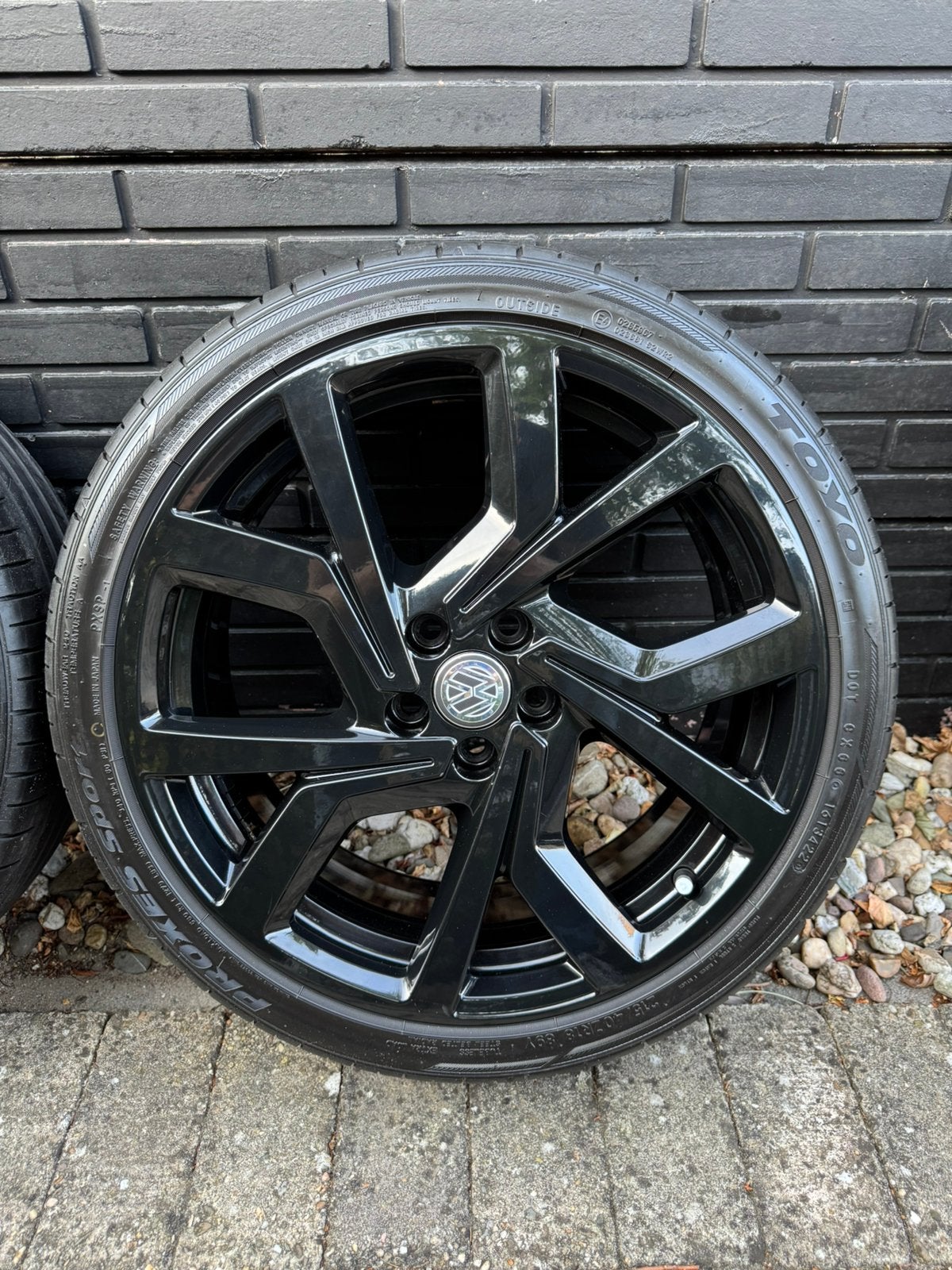 Volkswagen 18 INCH Brescia origineel zwart Polo GTI zomerset, 18 inch, 215 mm, Banden en Velgen, Ophalen of Verzenden