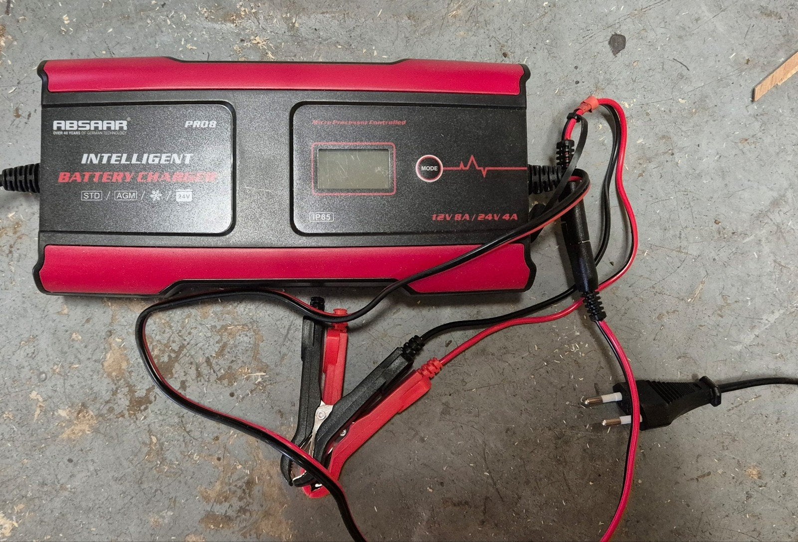 Absaar PRO8 Intelligente Acculader 12V/24V 8A/4A, Ophalen of Verzenden, Gebruikt, Universele onderdelen
