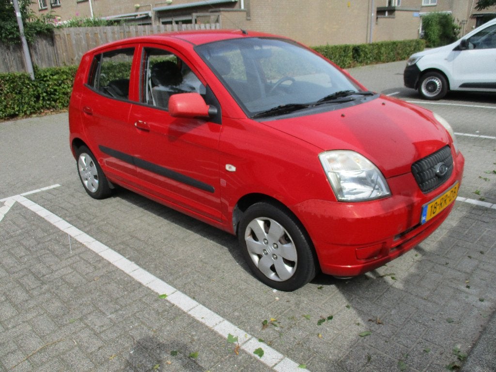 Kia Picanto 1.0 APK nw weinig km, Auto's, Voorwielaandrijving, Dealer onderhouden, 836 kg, 31 €/maand