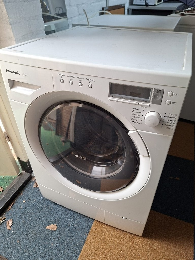 Wasmachine – 7 kg, 1400 toeren en uitgebreid programmakeuze, Witgoed en Apparatuur, Wasmachines, Ophalen, Gebruikt, 85 tot 90 cm