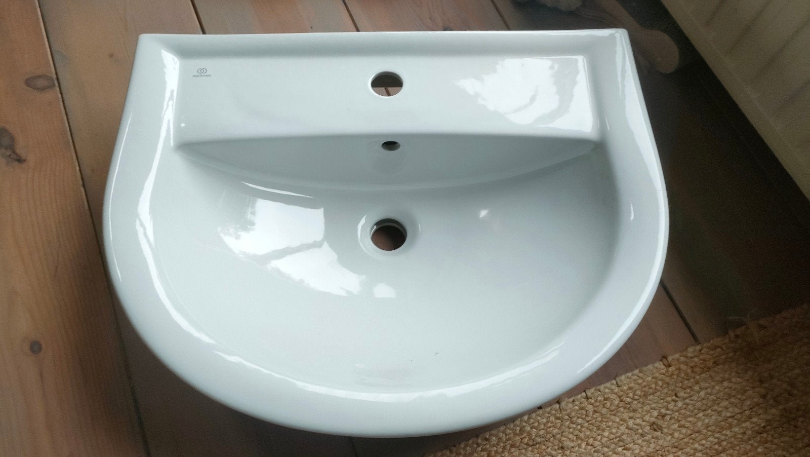 Nieuwe Ideal Standard wasbak 46x60x19 cm, Ophalen, Nieuw