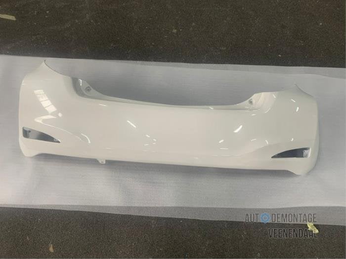 Achterbumper van een Toyota Yaris (068), Auto-onderdelen, Carrosserie en Plaatwerk, Bumper, Toyota, Nieuw, Ophalen of Verzenden