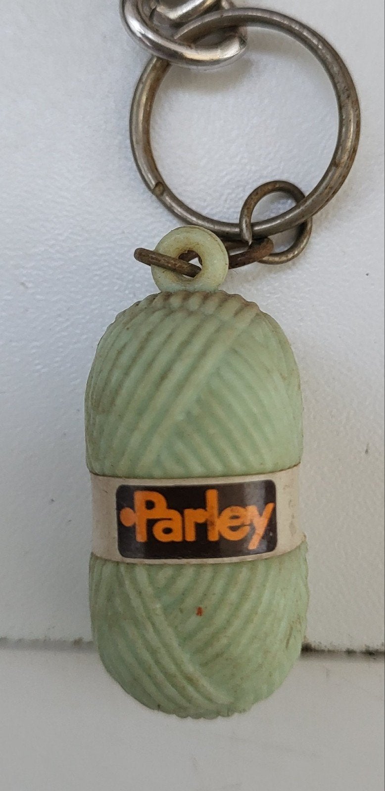 Vintage Sleutelhanger Parley Garenklosje, Ophalen of Verzenden, Gebruikt, Overige typen