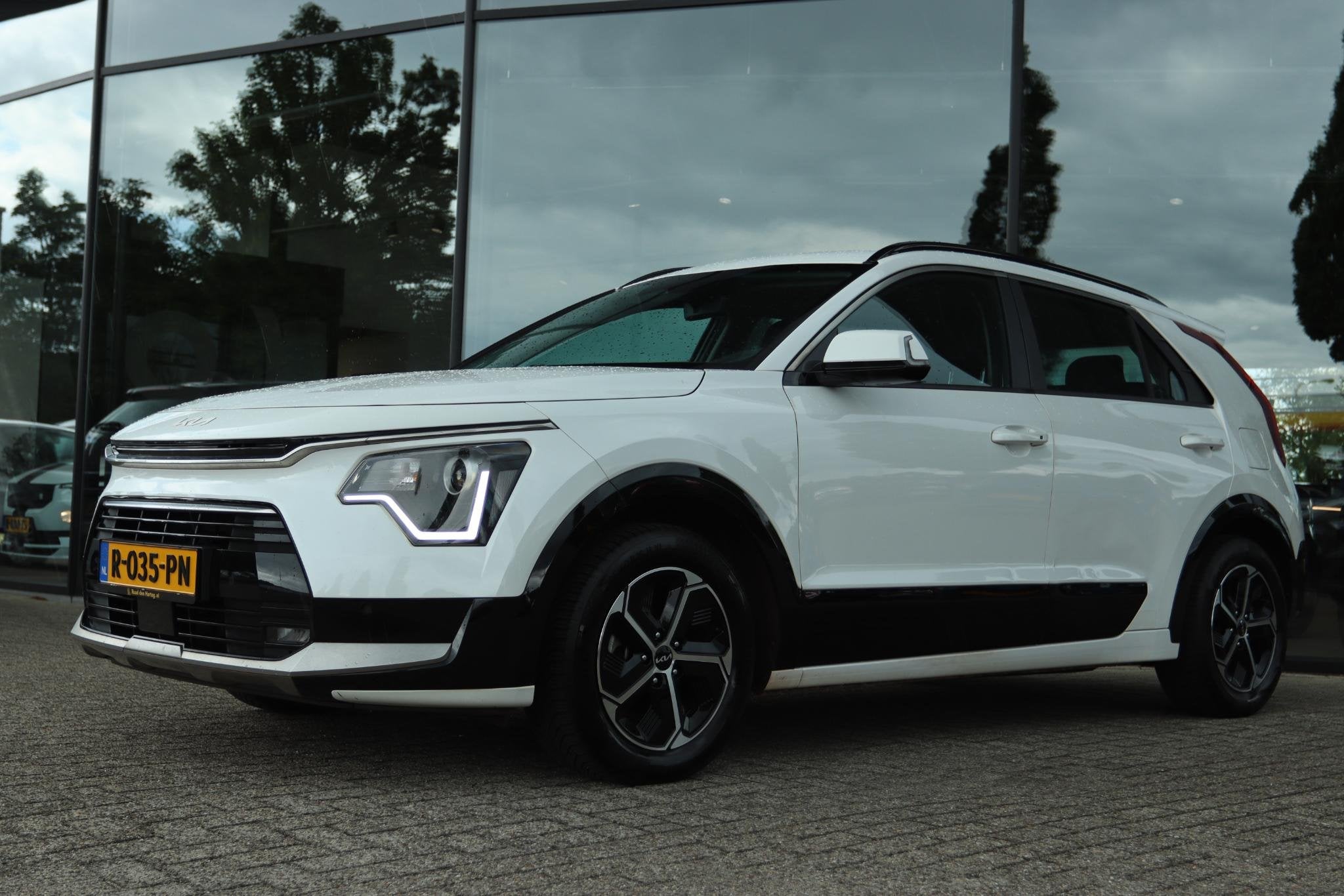 KIA NIRO 1.6 GDI HYBRID EXECUTIVELINE | CARPLAY | CAMERA | K, Auto's, 1374 kg, Stof, Gebruikt, Euro 6