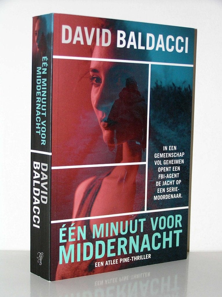 David Baldacci - Één minuut voor middernacht (Atlee Pine), Boeken, Ophalen of Verzenden, Zo goed als nieuw
