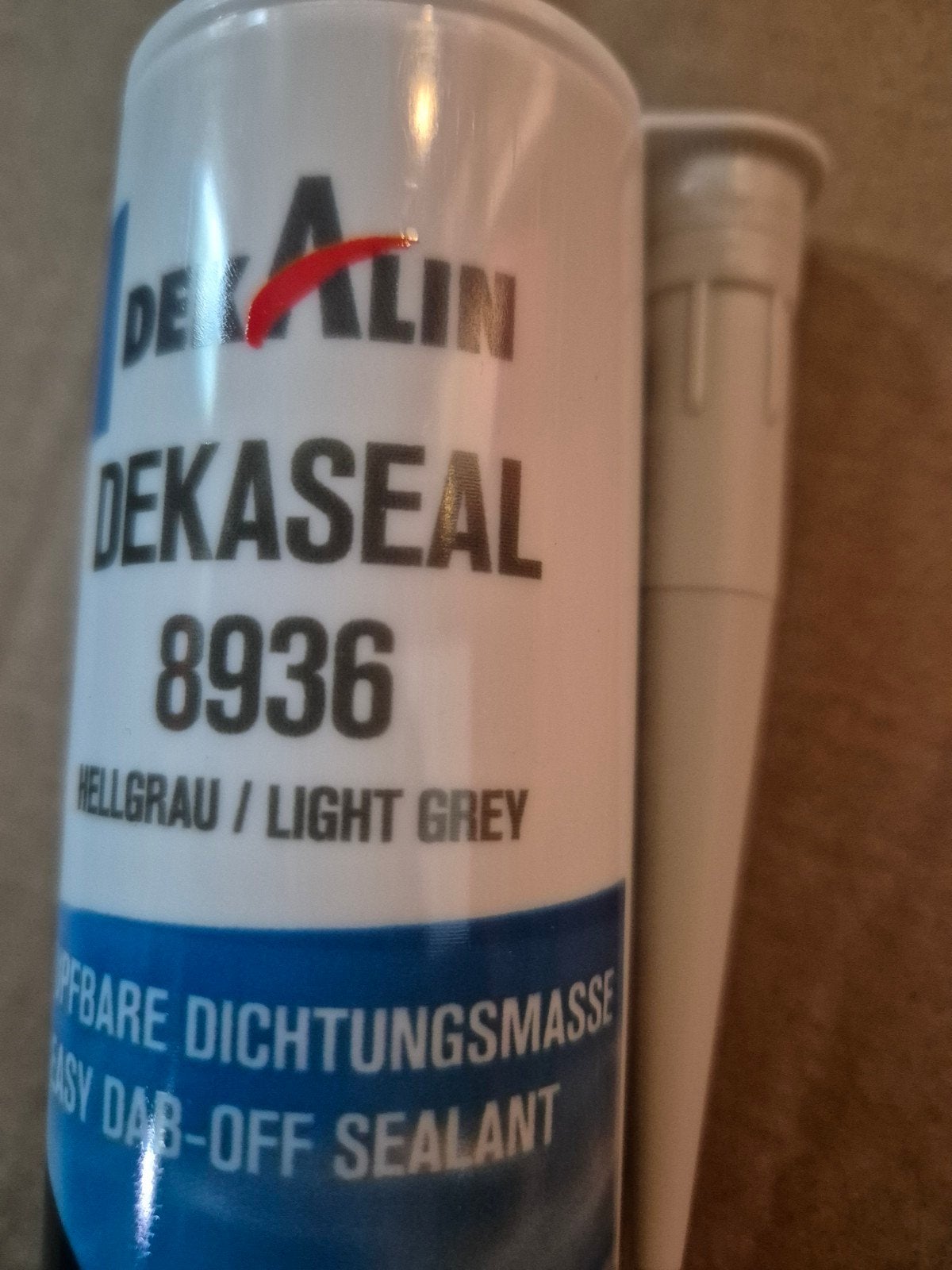 Dekalin Dekaseal 8936 Afdichtmiddel Lichtgrijs 310ml, Ophalen of Verzenden, Nieuw