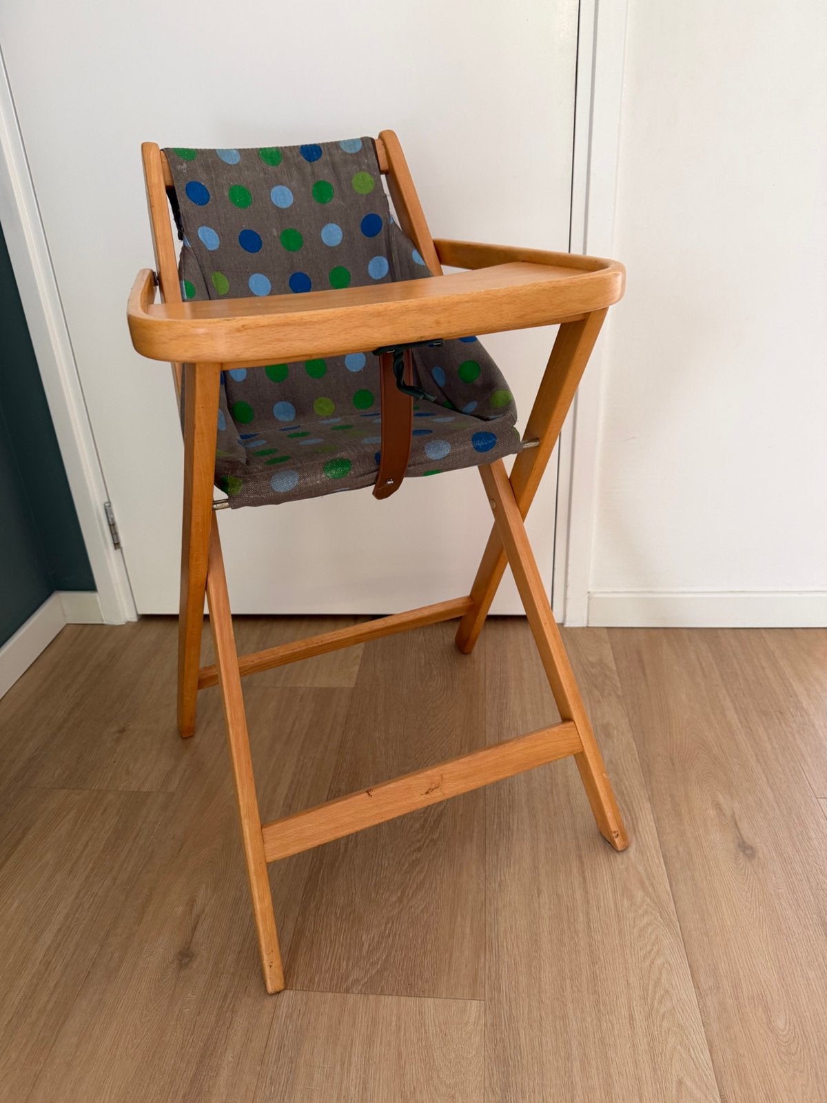 Retro kinderstoel van ikea, Kinderen en Baby's, Kinderstoelen, Ophalen, Gebruikt, Overige typen