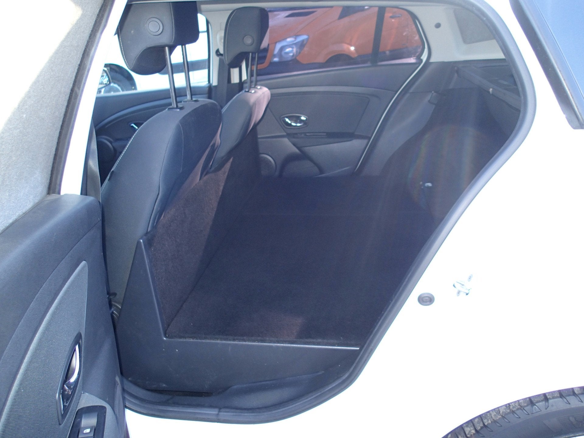 Foto 15 van Renault Mégane 1.5 dCi Expression S&S VOORZIEN VAN AIRCO+CR