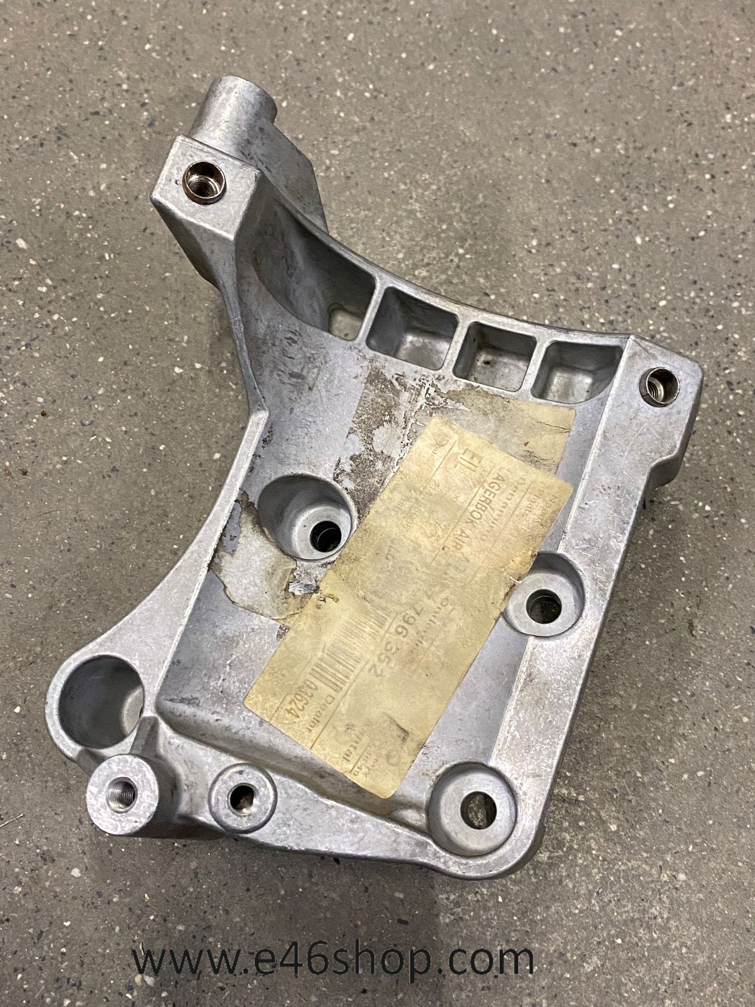 AIRCOPOMPSTEUN BMW E90 E91 E92 E63 X3 OE 64557796352, -, -, Nieuw, Ophalen of Verzenden