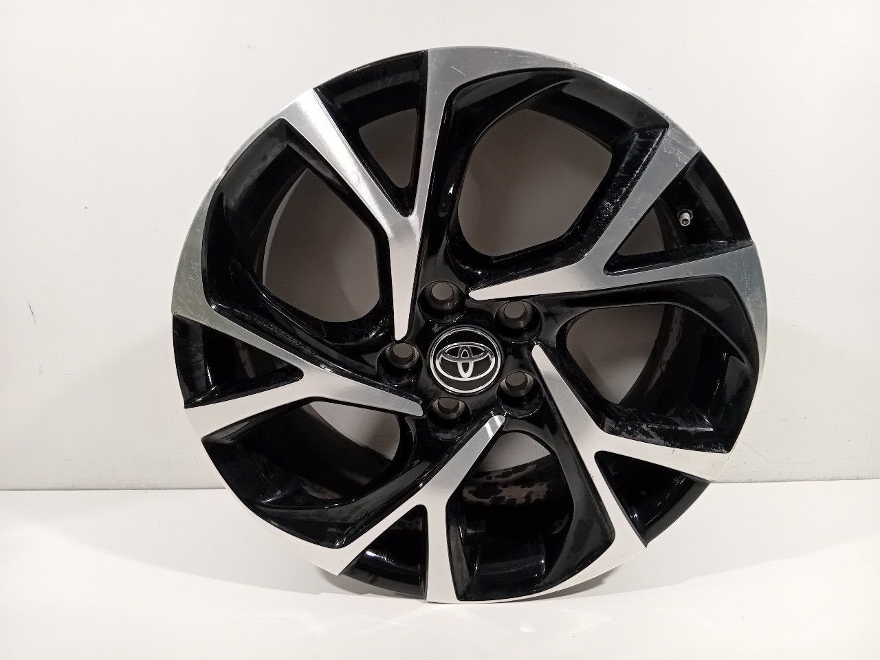 Velg Toyota C-HR, Auto-onderdelen, Banden en Velgen, Van der Ven Autorecycling B.V., Gebruikt, Ettenseweg 76, 4706 PB Roosendaal, The Netherlands