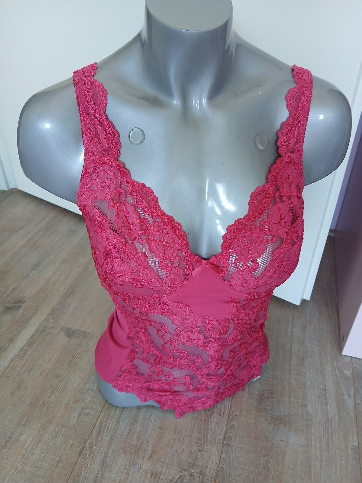 Sassa Body met kant - Nieuw met kaartje 75B, Sassa, Ophalen of Verzenden, Roze, Body of Korset