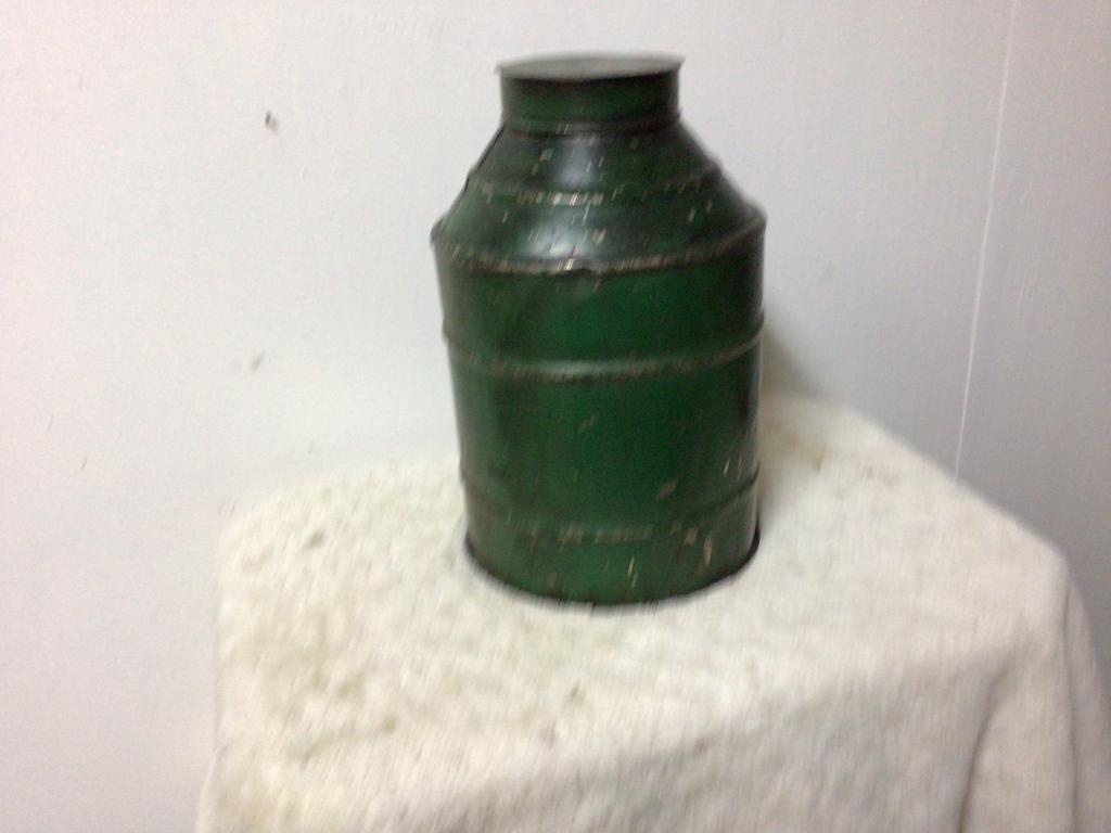 Antieke groene voorraadbus, Ophalen of Verzenden