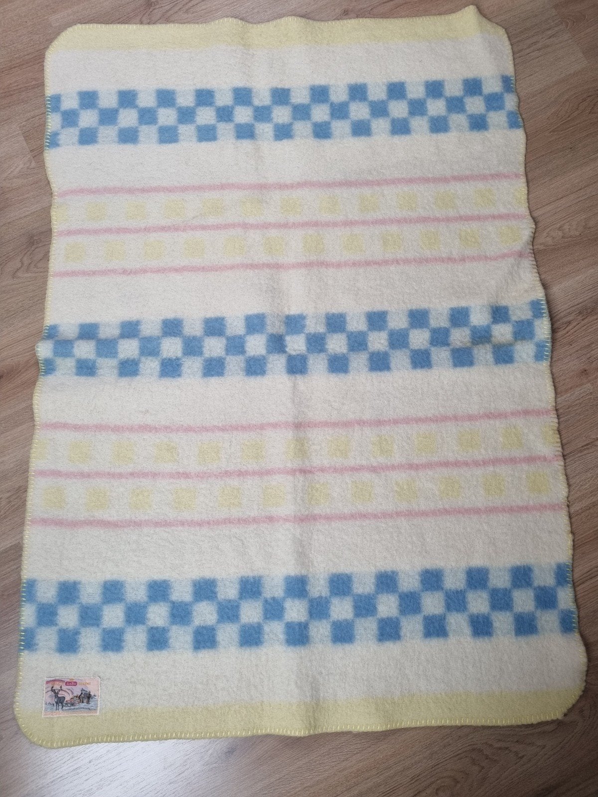 Wollen deken AaBe 135x95cm, Ophalen of Verzenden, Zo goed als nieuw, 100 cm of meer, Deken