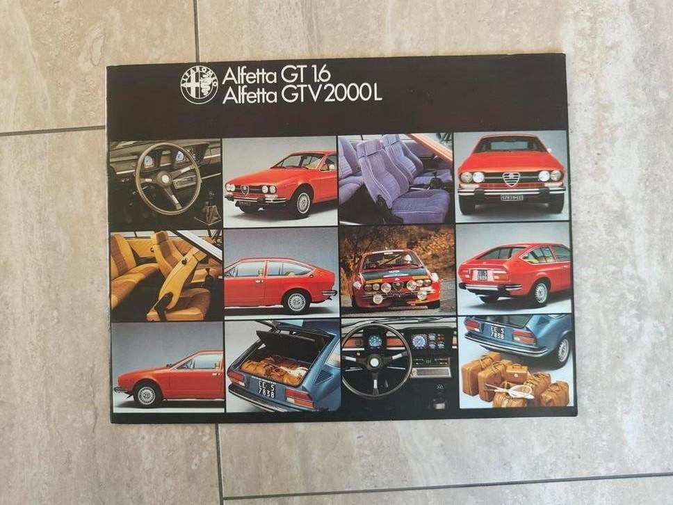 Autofolder Alfa Romeo Alfetta GT1.6 en Alfetta GTV2000L, Ophalen of Verzenden, Zo goed als nieuw, Alfa Romeo