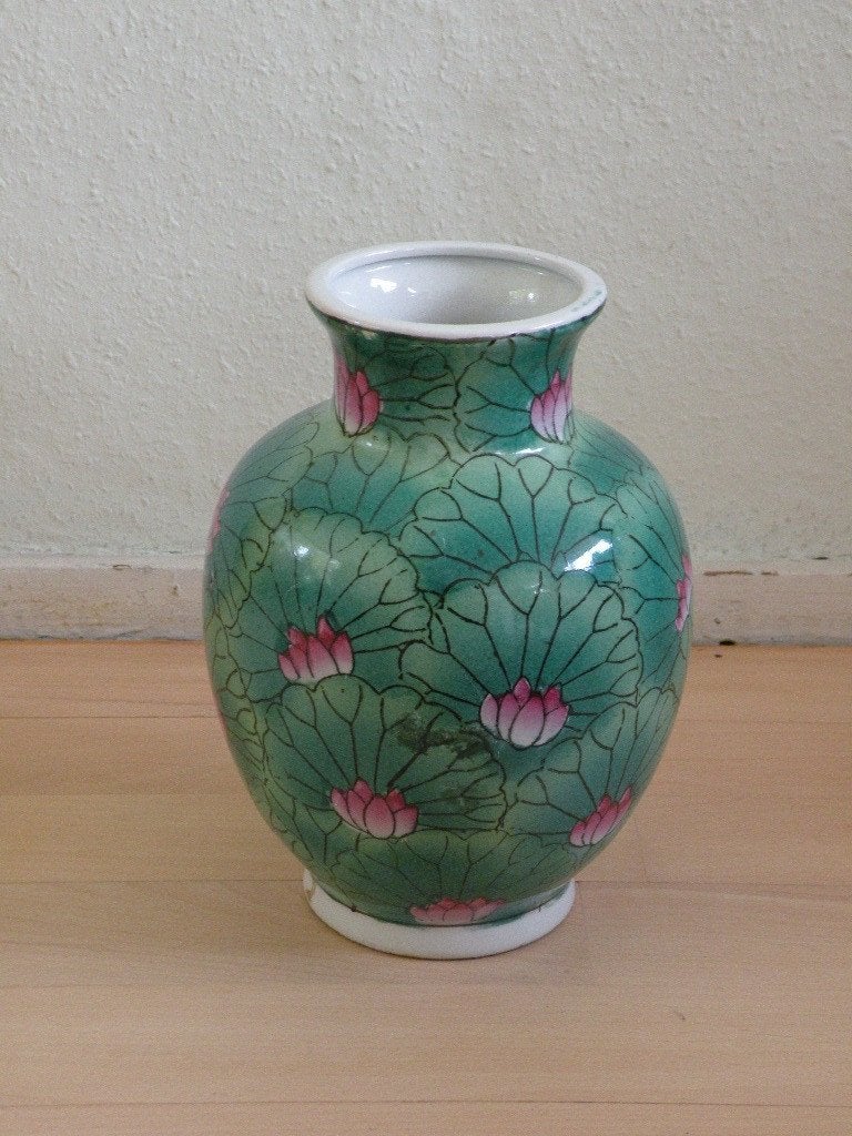 Vaas met lotusbloemen, Chinees., Antiek en Kunst, Ophalen of Verzenden
