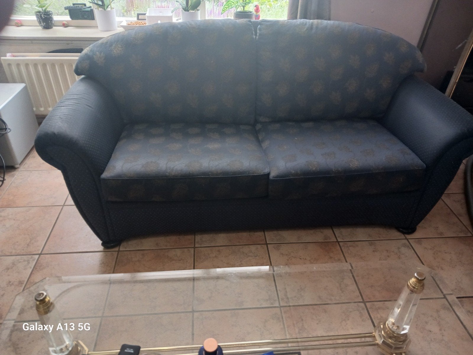 Comfortabele 2-zitsbank met bloemmotief, Ophalen, Gebruikt, 150 tot 200 cm, Tweepersoons