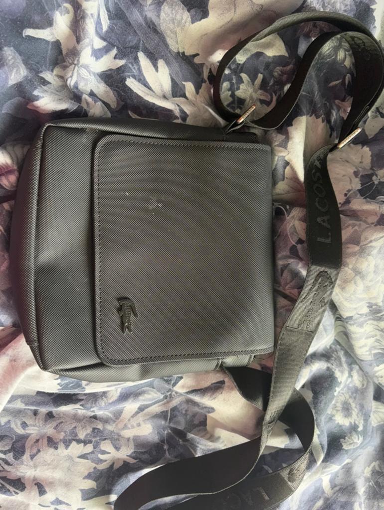 Lacoste tas, Verzenden, Zo goed als nieuw, Zwart