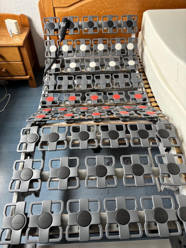 Tempur schotelbodem elektrisch, Ophalen, 90 cm, Eenpersoons, Zo goed als nieuw