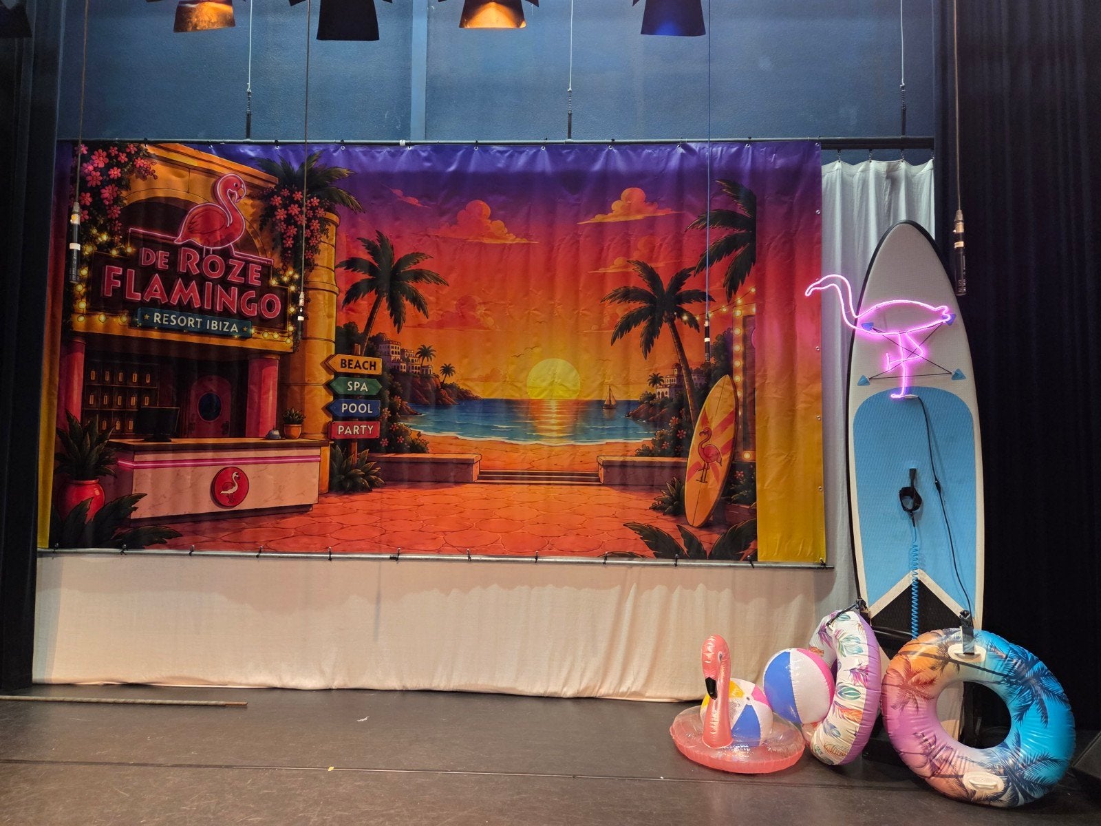 Decordoek Ibiza Musical/Beach Party Achtergrond 5x3m, Ophalen