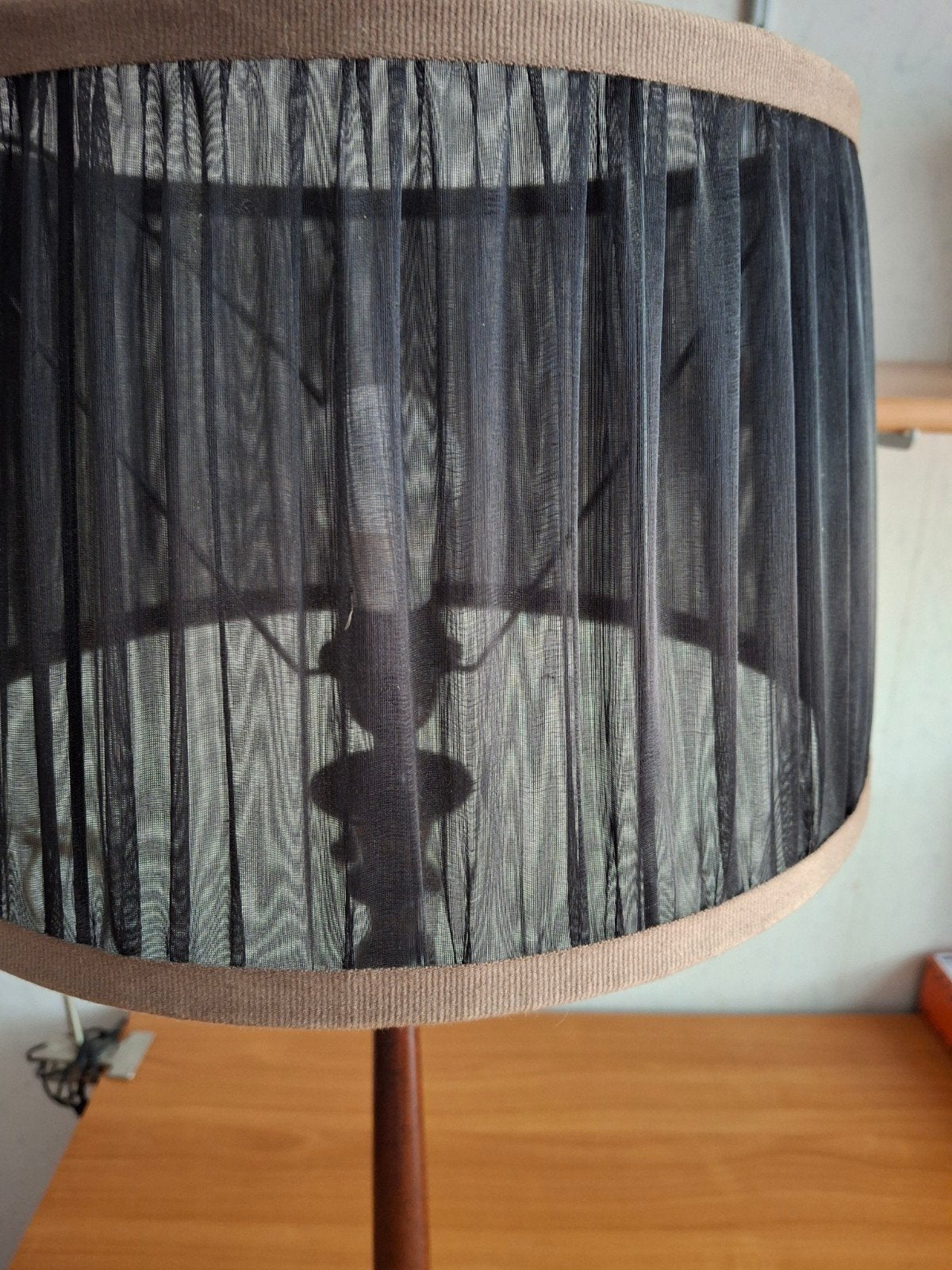2 schemerlampen   hoogte 76 cm, kap rond 100 cm .voet metaal, Huis en Inrichting, Rond, Zo goed als nieuw, Ophalen, Metaal