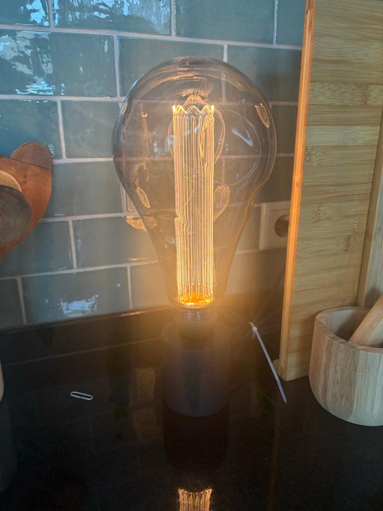 Calex XXL LED lamp met voet - Zo goed als nieuw, Ophalen of Verzenden, Zo goed als nieuw